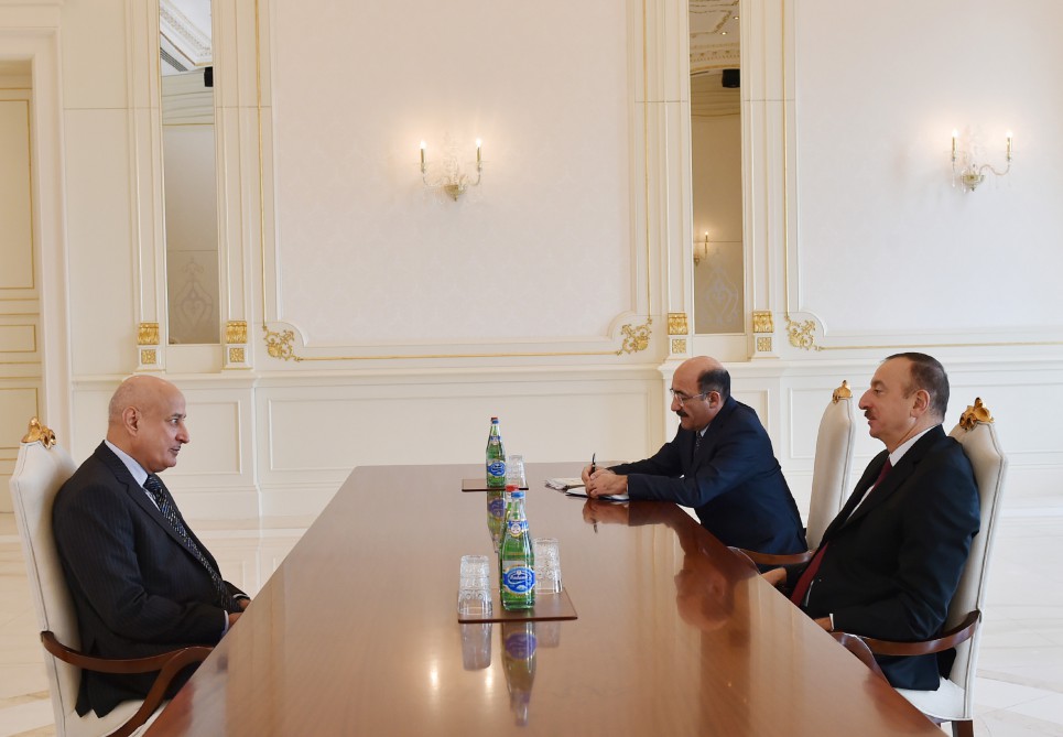 Президент Азербайджана принял гендиректора ИСЕСКО