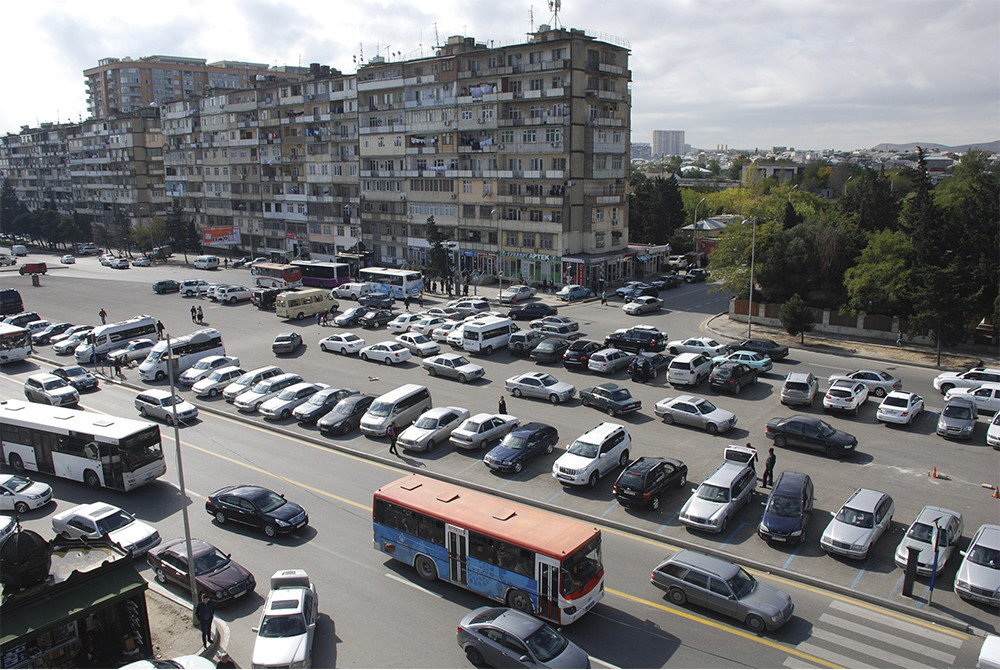 В Азербайджане отменяется повторный штраф в течение дня за нарушение правил стоянки и парковки