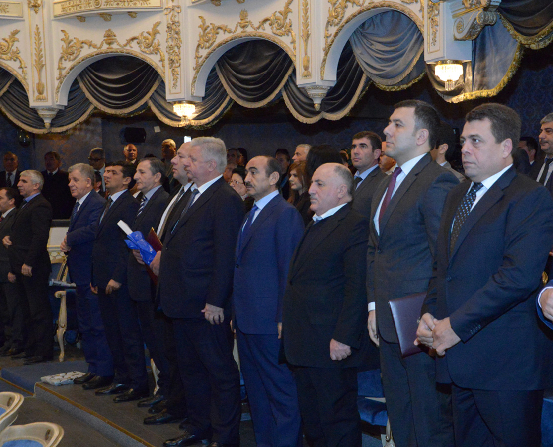 В Азербайджане отметили 110-летие создания профсоюзов (ФОТО)