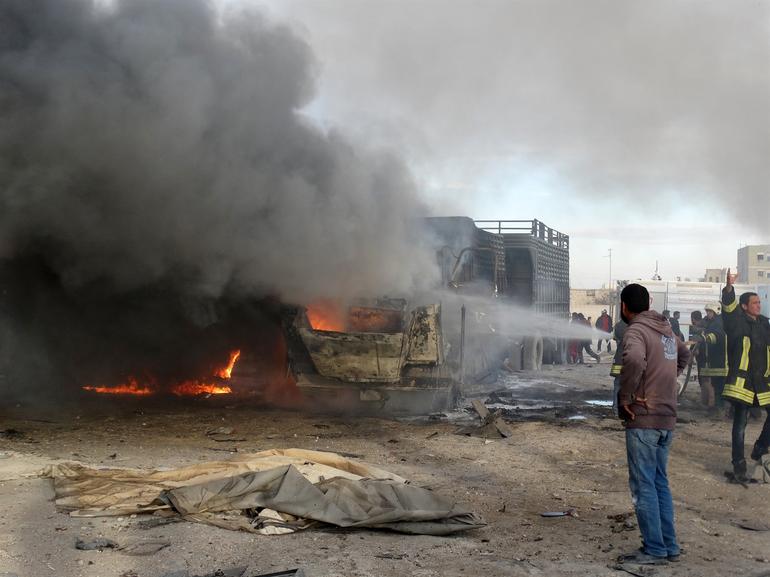 Explosion on Syrian-Turkish border, over 40 killed