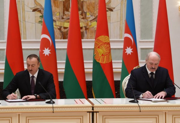 Azərbaycan və Belarus 4 sənəd imzaladılar (FOTO)
