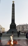 Prezident İlham Əliyev Minskdə "Qələbə" meydanını ziyarət edib (FOTO)