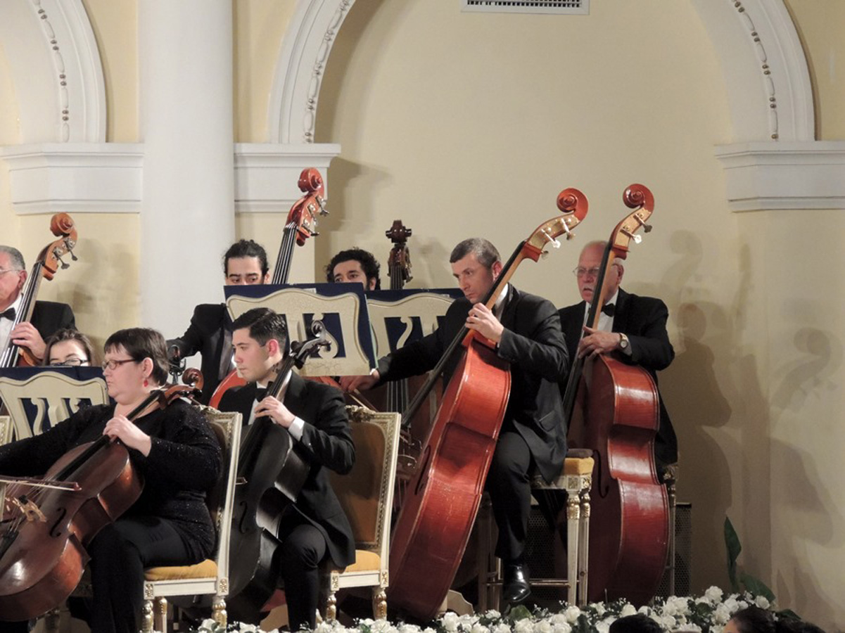 Гия Канчели отметил в Баку юбилей, или как Маэстро скрипел бритвой по стеклу (ФОТО)