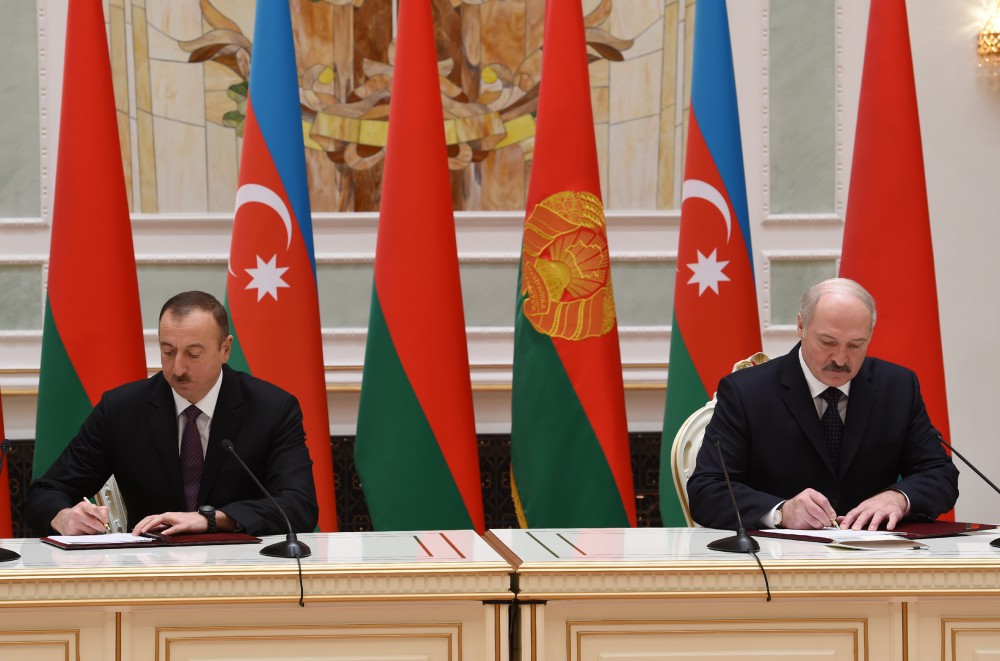 Азербайджан и Беларусь подписали четыре документа (ФОТО)