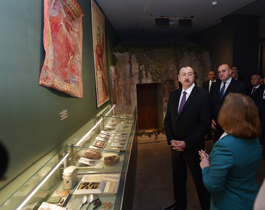 Президент Азербайджана ознакомился с Белорусским музеем истории Великой Отечественной войны