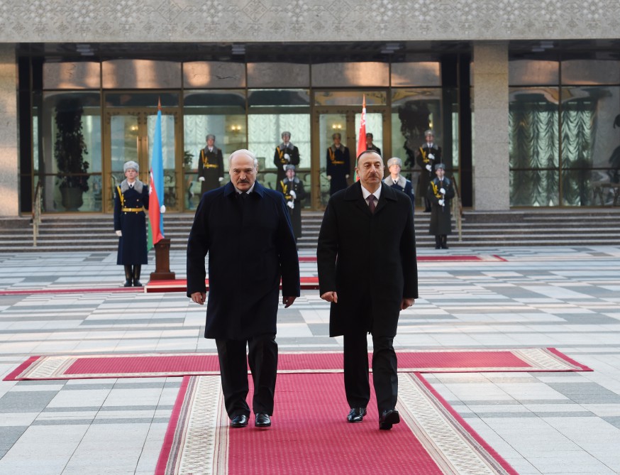 В Минске состоялась церемония официальной встречи Президента Ильхама Алиева (ФОТО)