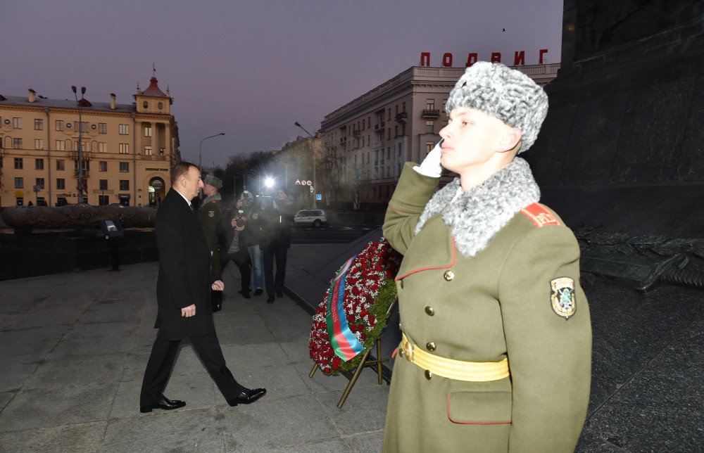 President Aliyev pays tribute to Great Patriotic War Victory in Minsk