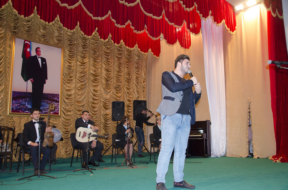 В Барде прошел праздничный концерт, посвященный Международному дню волонтеров (ФОТО)