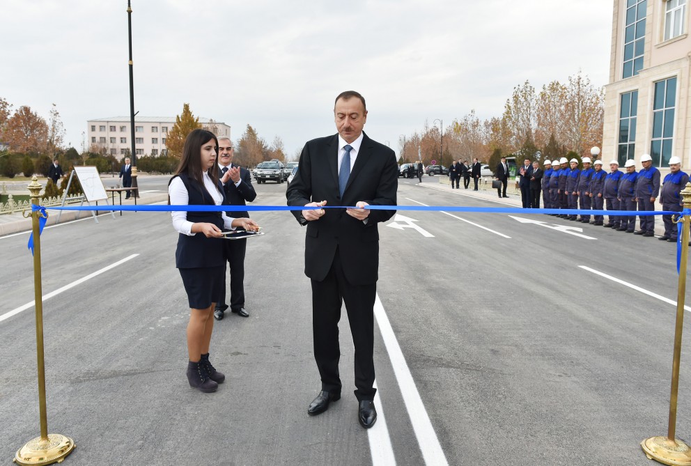 Президент Ильхам Алиев принял участие в открытии автодороги в Нахчыване (ФОТО) - Gallery Image