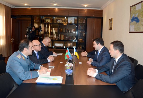 Azərbaycanla Ukrayna arasında gömrük sahəsində əməkdaşlığın genişləndirilməsi müzakirə edilib