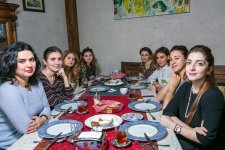 Арт-терапия для молодых азербайджанских мам (ФОТО) - Gallery Thumbnail