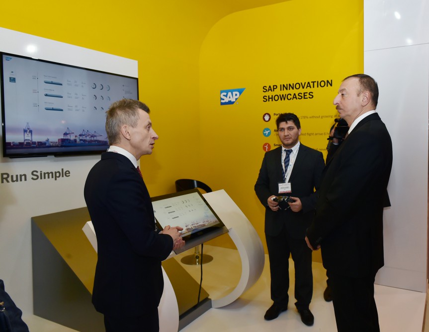 Azerbaijani president visited Bakutel 2015 exhibition (PHOTO)