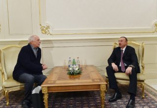 Президент Азербайджана Ильхам Алиев принял председателя Союза кинематографистов России