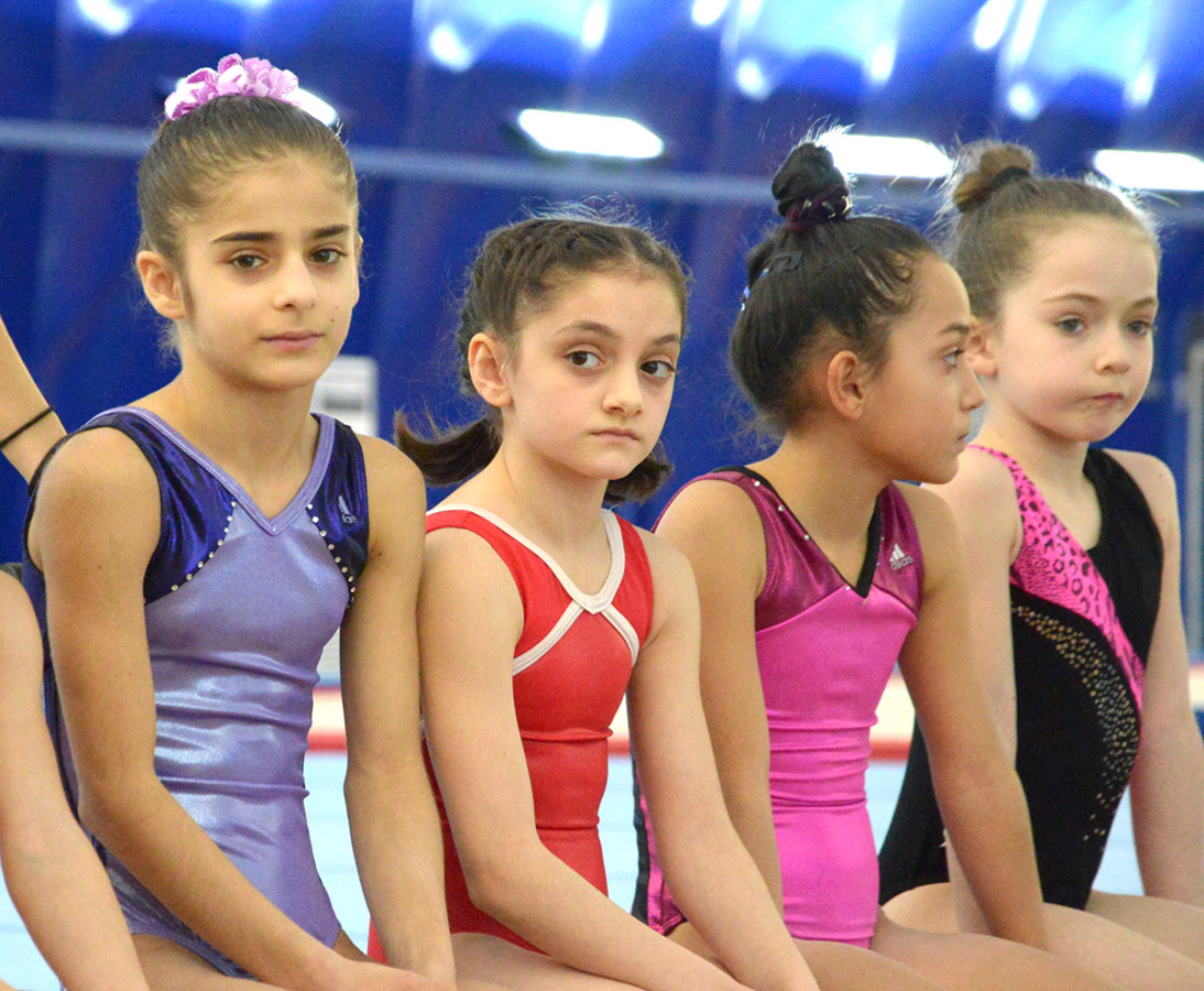 В Баку стартовали соревнования в многоборье по женской спортивной гимнастике (ФОТО)