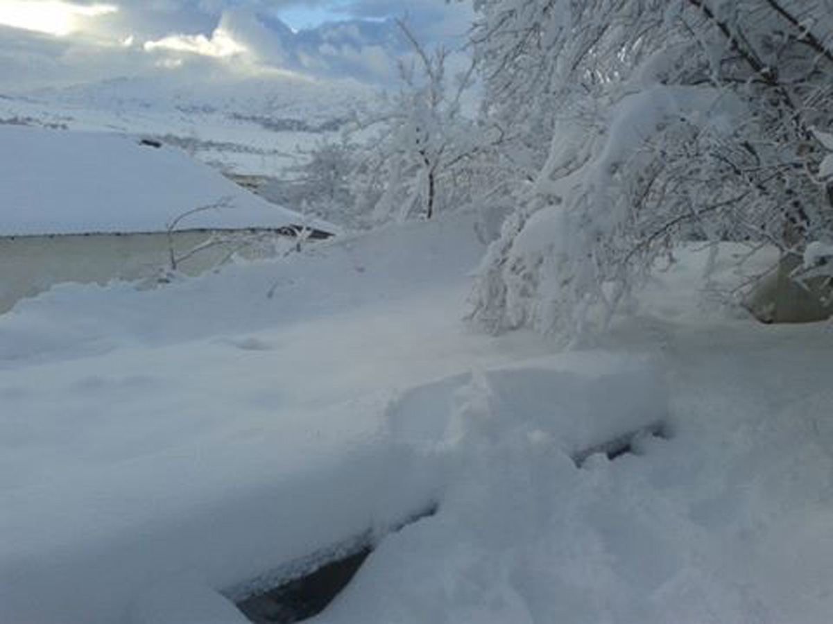 Больше всего снега выпало в селении Гырыз Губинского района