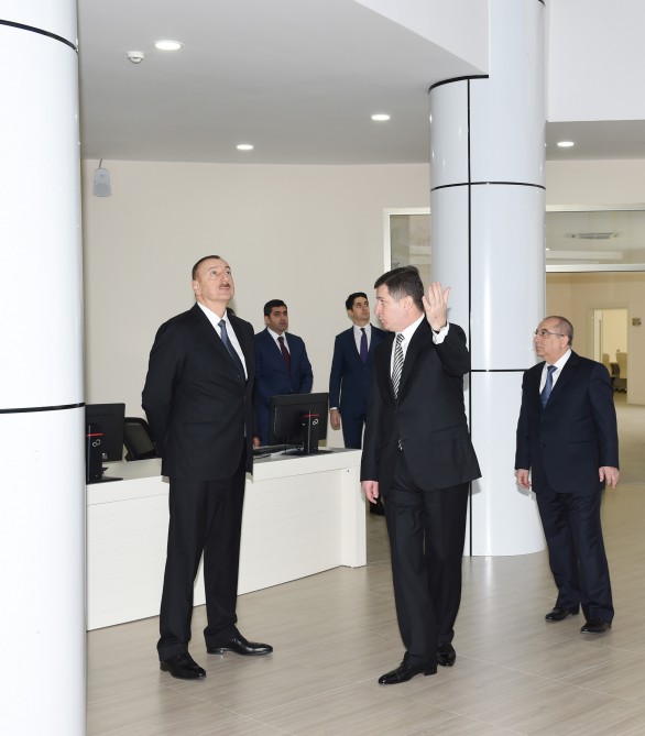 Президент Азербайджана принял участие в открытии Центра Госкомитета по вопросам имущества  (ФОТО) - Gallery Image