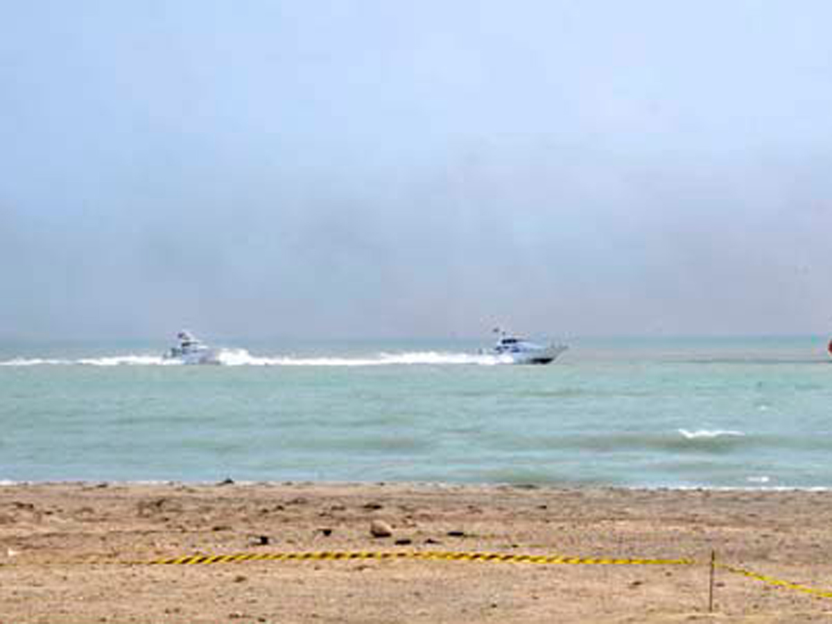 7 vessels search for missing oilmen in Caspian Sea