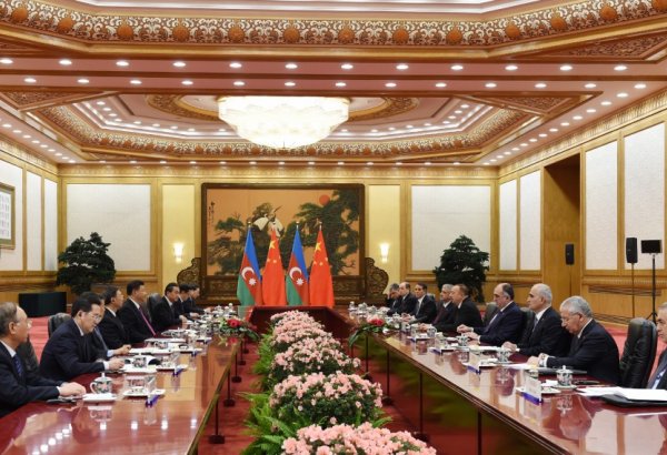 Prezident İlham Əliyev Çin Xalq Respublikasının Sədri ilə görüşüb (FOTO)