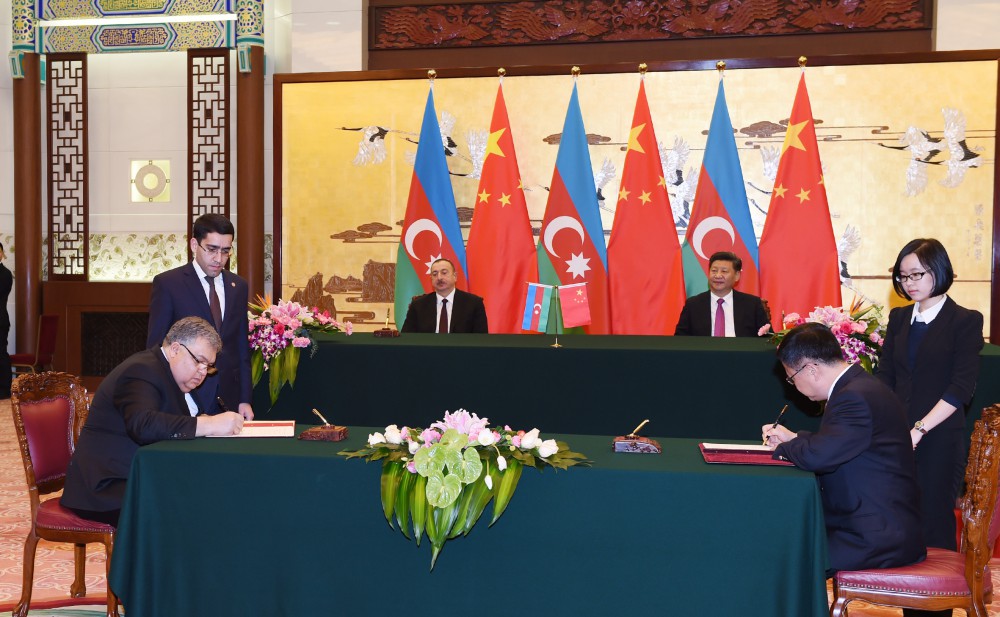 Azerbaijan, China sign 10 documents (PHOTO)