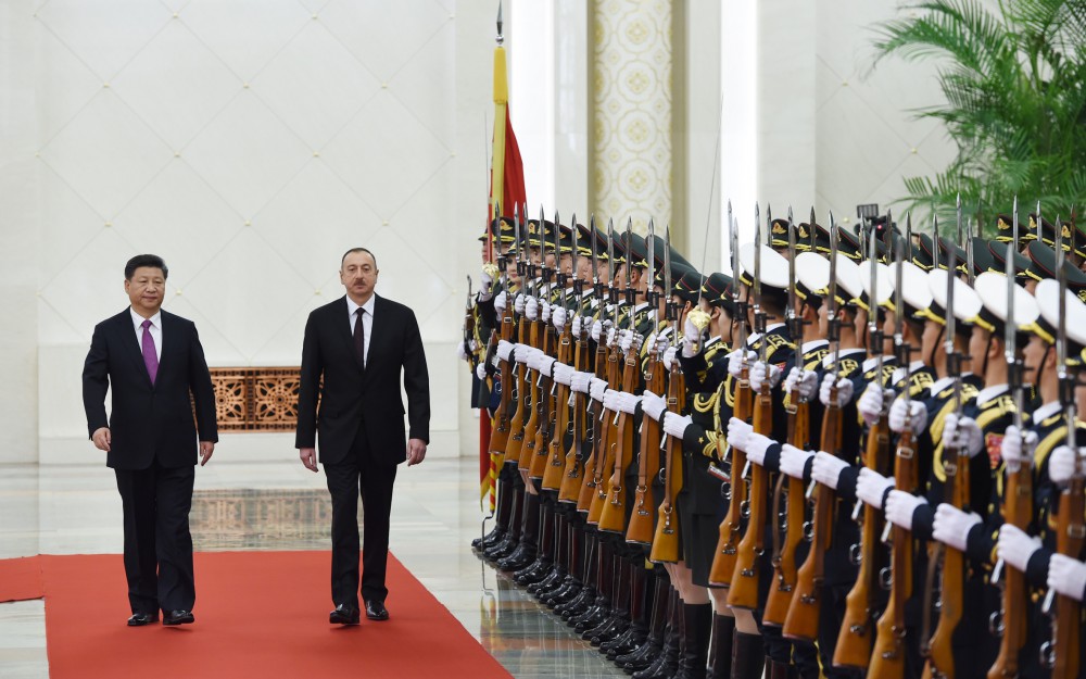 В Пекине состоялась церемония официальной встречи Президента Ильхама Алиева (ФОТО)