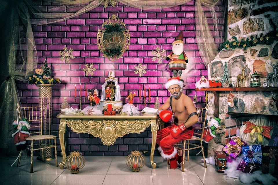 Самый оригинальный азербайджанский Санта-Клаус и Снегурочка (ФОТО)