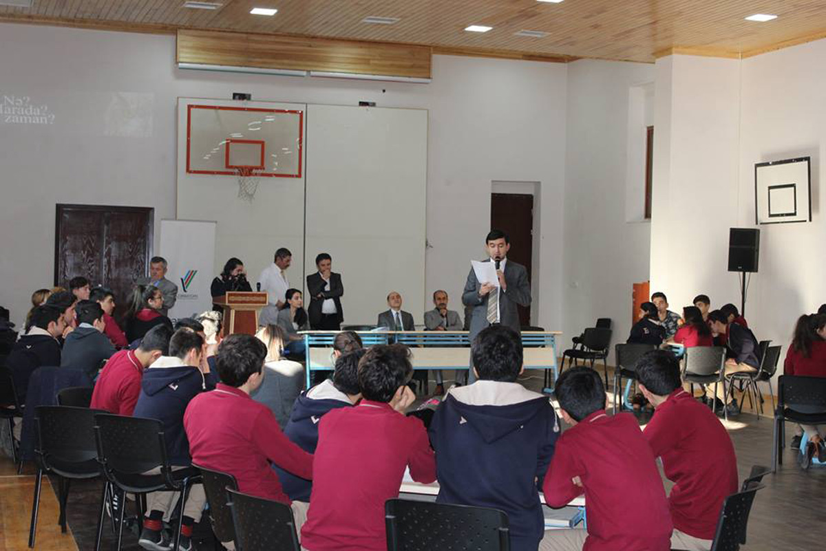 У бакинских школьников значительно повысился интерес к интеллектуальным играм (ФОТО)