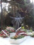 В Баку почтили память Рашида Бейбутова (ФОТО) - Gallery Thumbnail