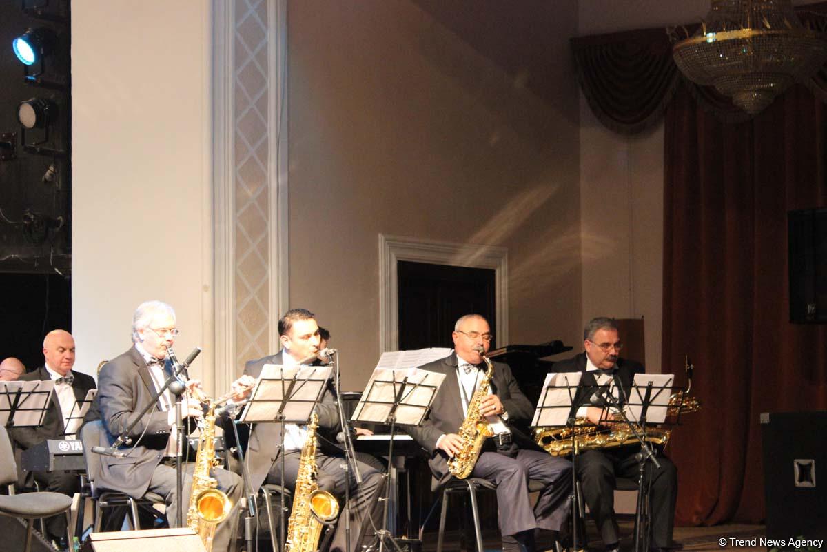 Незабываемый Рашид Бейбутов: концерт в Баку (ФОТО) - Gallery Image