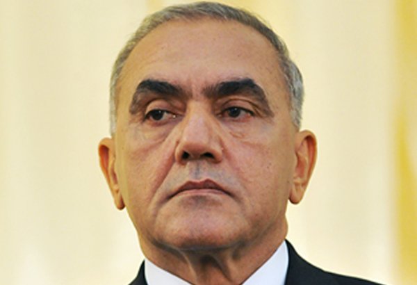 Azerbaycan Pakistan savunma ürünlerinin ithalini inceliyor