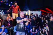 Как "зажигает" азербайджанская молодежь  - One Dance - One Soul (ФОТО)