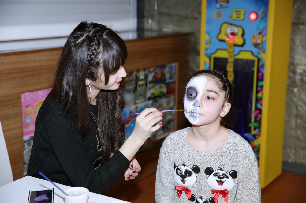 Мехрибан Алиева приняла участие в празднике, организованном для детей Фондом Гейдара Алиева (ФОТО)