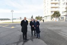 Azerbaijani president reviews several Baku roads after reconstruction (PHOTO)