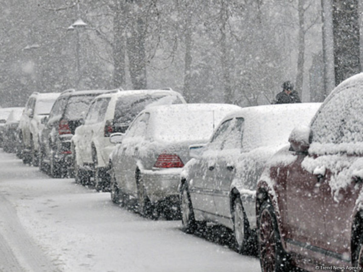 İstanbul'da yoğun kar yağışı etkili oluyor