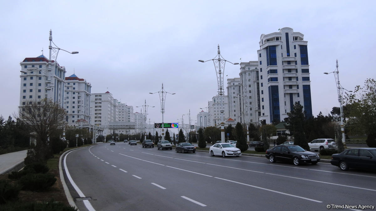 Туркменистан откроет торговые дома в России