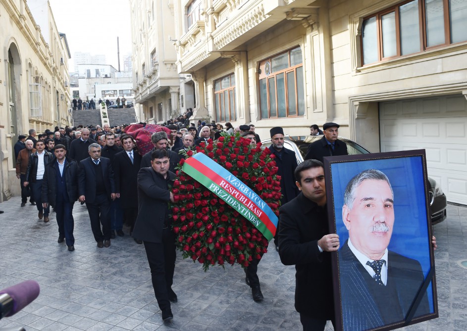 Ilham Aliyev attends farewell ceremony for People's Poet Zalimkhan Yagub