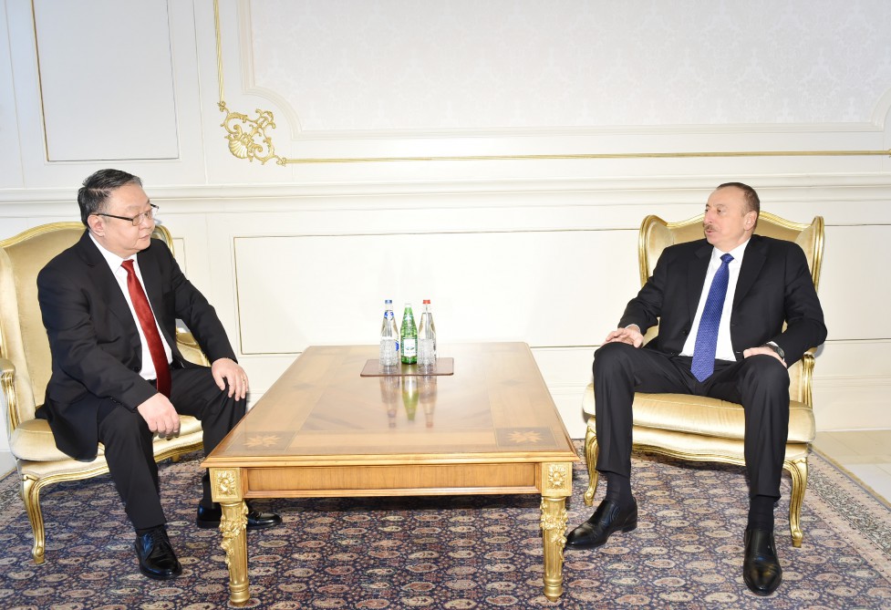 Azerbaijani president receives credentials of newly appointed Mongolian ambassador