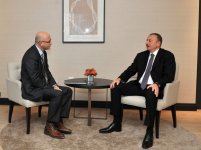 Azerbaijani president meets high-ranking Procter & Gamble rep