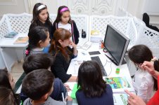 "Зеленая" архитектура и ИКТ для юных азербайджанских исследователей (ФОТО)
