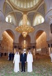 Prezident İlham Əliyev Abu Dabidə Şeyx Zayed məscidi kompleksini ziyarət edib (FOTO)