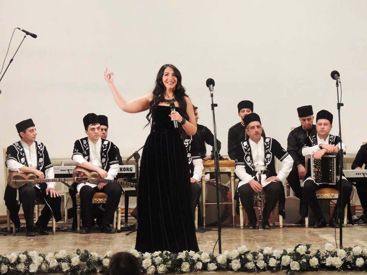 День молодежи в Баку отметили потрясающим концертом (ФОТО)