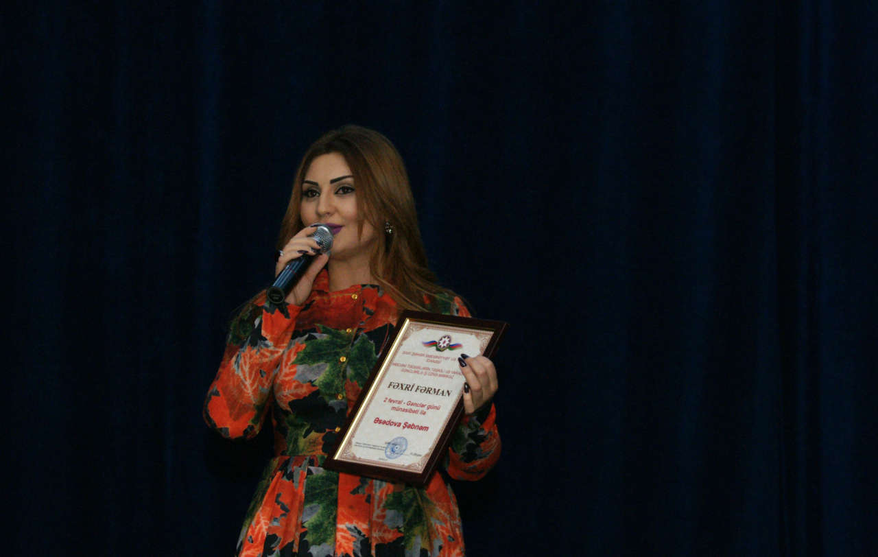 Азербайджанская молодежь отметила свой праздник (ФОТО)
