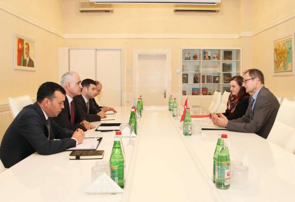 Азербайджан пригласил швейцарские компании к участию в совместном заседании межправкомиссии