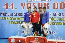 Yaşar Doğunun xatirə turnirində ilk gün 1 gümüş və 3 bürünc medal (FOTO)