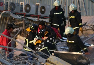 Около 80 человек пострадали в результате землетрясения на Тайване