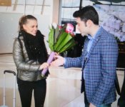 В Баку приехала турецкая звезда Бурак Озчивит (ФОТО)