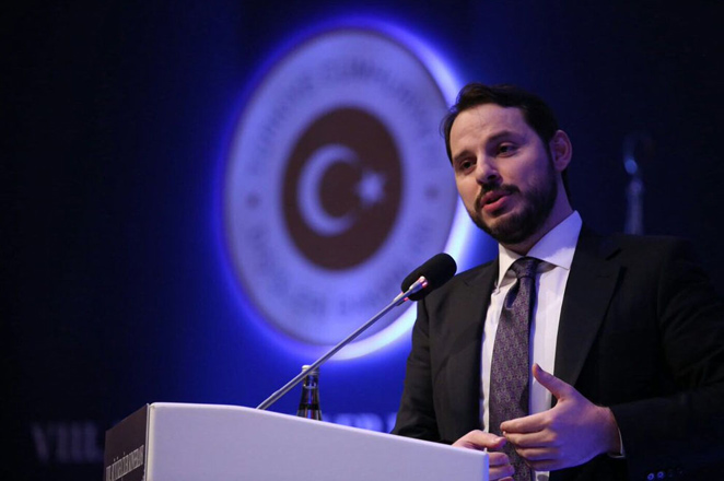 Enerji ve Tabii Kaynaklar Bakanı Albayrak: Enerji için anahtar ülke Türkiye
