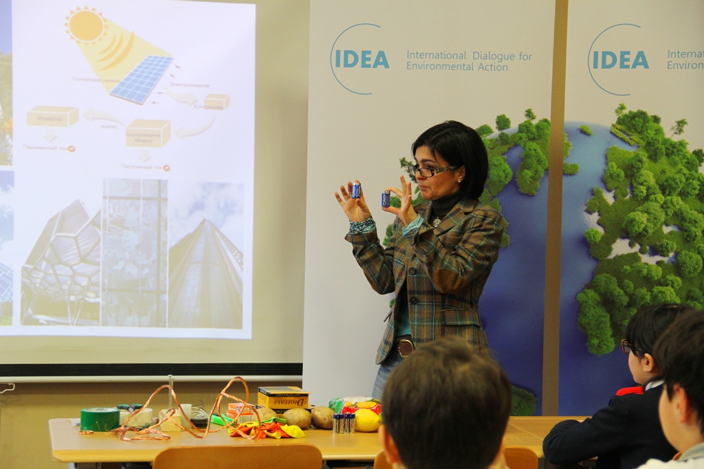 IDEA məktəblilər üçün ekoloji tədris proqramına başlayıb (FOTO)