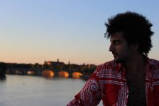 Араз Гумбатлы из Франции: "Покинув Баку, еще больше понял свою принадлежность к Азербайджану" (ВИДЕО, ФОТО)