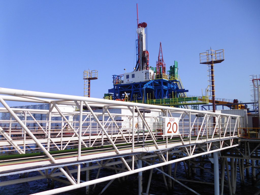 SOCAR reconstructs facility at Azerbaijan’s oldest offshore field