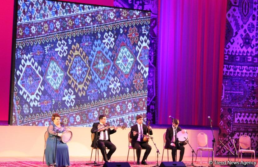 Əlağa Vahidin qəzəllərindən ibarət konsert proqramı keçirilib (FOTO)